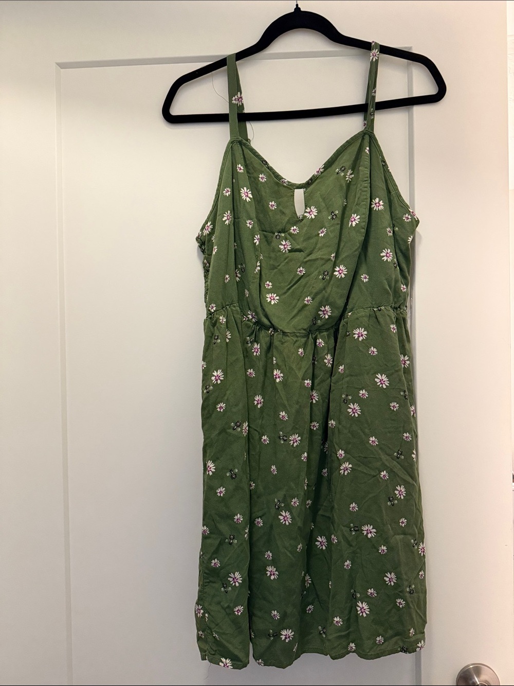 AUW Olive Green Floral Midi Dress with White & Pink Daisies